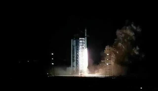 最新！金紫荊衛星二號發射成功，順利入軌