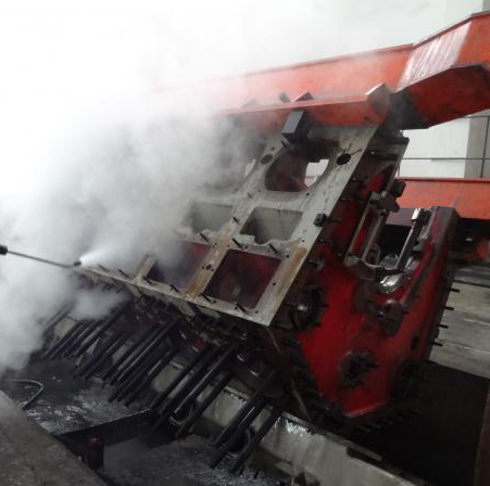 蒸汽洗車(chē)機(jī)清洗油污 蒸汽洗車(chē)機(jī)清洗油污